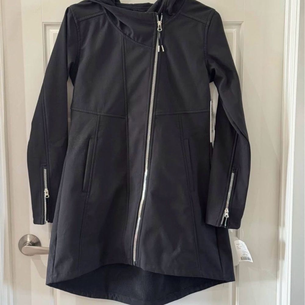 NWT Mondetta Active Jacket